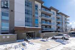 16 MARKLE Crescent Unit# 211 Ancaster