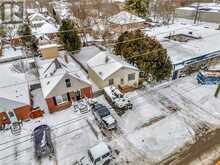 328 HATT Street Dundas