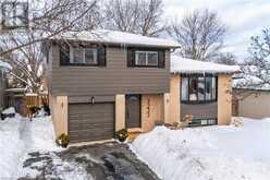 3233 LANSDOWN Drive Burlington