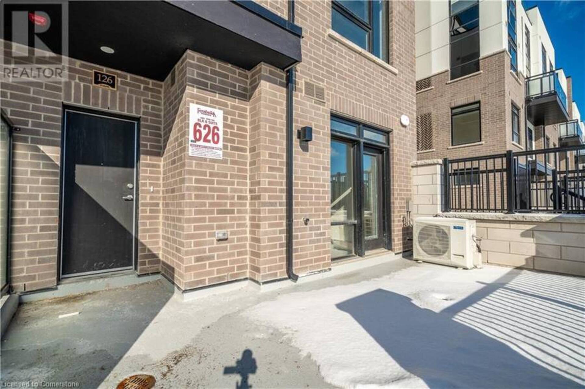 1585 ROSE Way Unit# 126 Milton