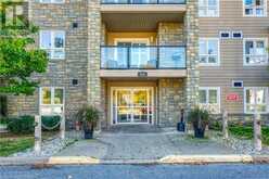 330 PRINCE CHARLES Drive S Unit# 1204 Welland