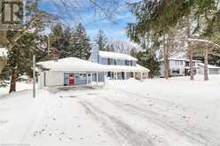 42 THORNWOOD Drive Ancaster