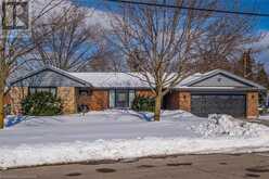 16 TREVOR Drive Stoney Creek