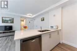 1 REDFERN Avenue Unit# 322 Hamilton