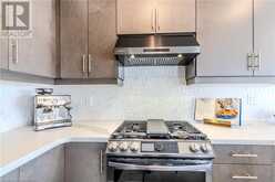 2 HOLCOMB Terrace Waterdown