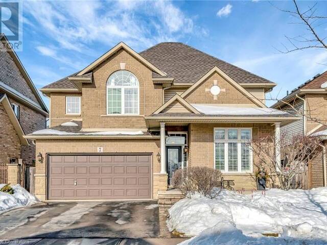 7 BOCELLI Crescent Hamilton Ontario