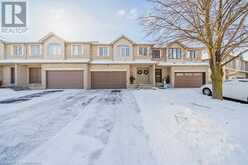 104 FOXBOROUGH Drive Ancaster