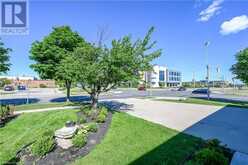 296 WINTERBERRY Drive Unit# Lower Stoney Creek