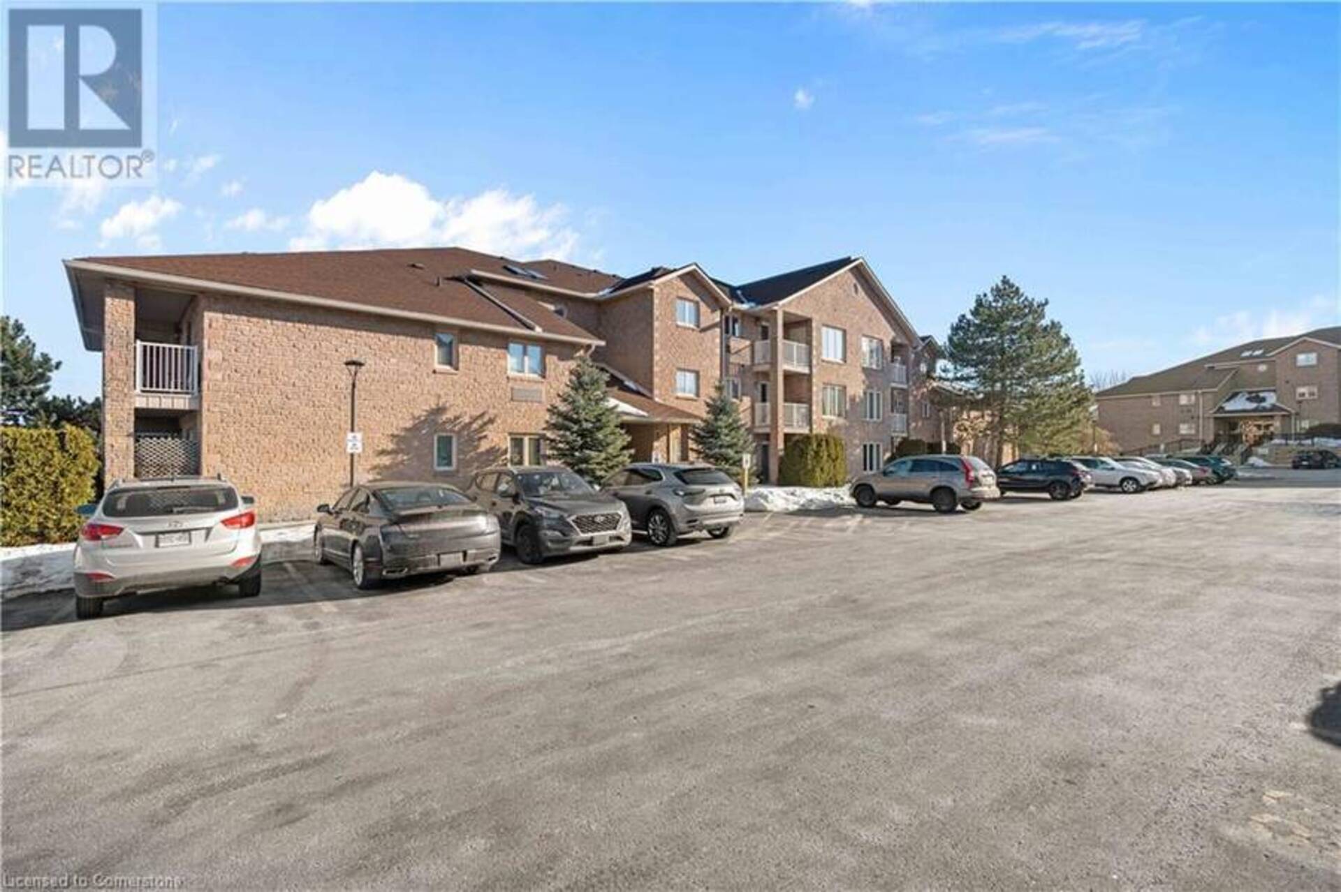 3050 PINEMEADOW Drive Unit# 40 Burlington