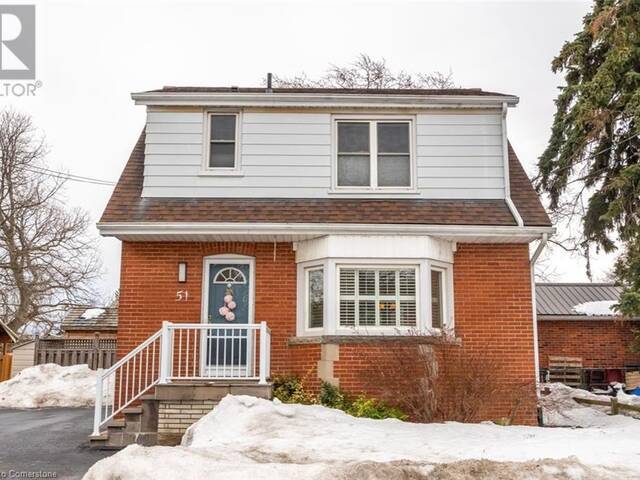 51 CLOVERHILL Road Hamilton Ontario