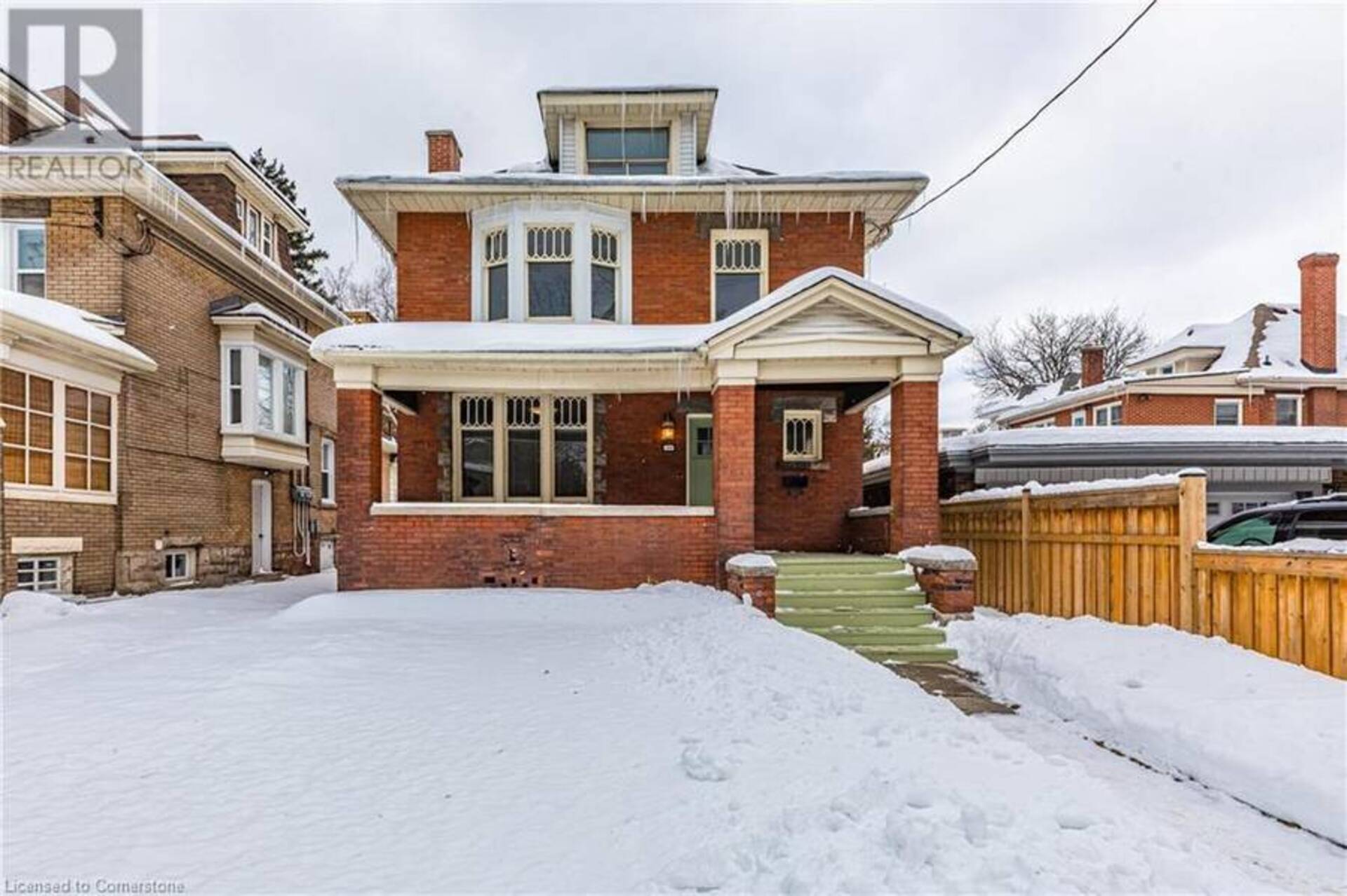 196 SHERMAN Avenue S Hamilton