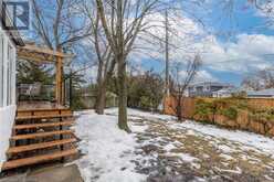 574 LOUISE Drive Burlington