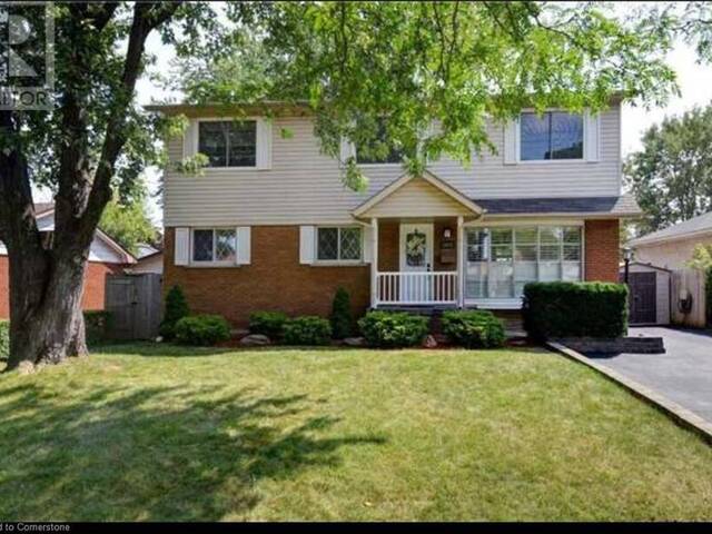 5372 SPRUCE Avenue Burlington Ontario