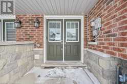 457 QUEEN MARY Drive Brampton