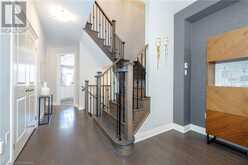 549 TERRACE Way Oakville