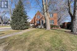 6180 CORWIN Avenue Niagara Falls