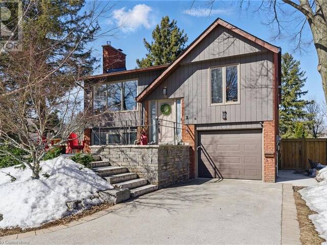 563 TUSCARORA Drive Ancaster Ontario