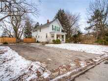 11 TUTELA HEIGHTS Road Brantford