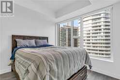 10 YORK Street Unit# 2713 Toronto