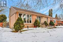 635 INVERNESS Avenue Burlington