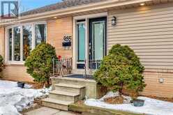 635 INVERNESS Avenue Burlington