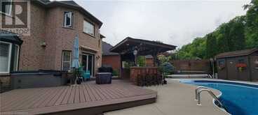 132 DAVIDSON Boulevard Dundas