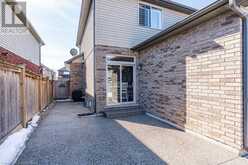 72 GARINGER Crescent Binbrook