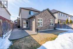 72 GARINGER Crescent Binbrook