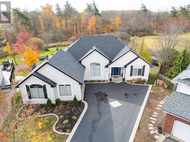 92 CELTIC Drive Caledonia Ontario