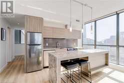 8 CHARLOTTE Street Unit# 1407 Toronto