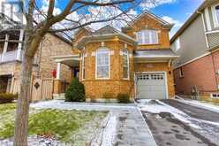 382 MONTREAL Circle Stoney Creek