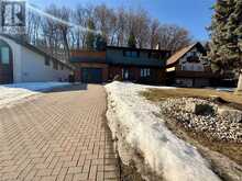 64 MAPLE Drive Stoney Creek