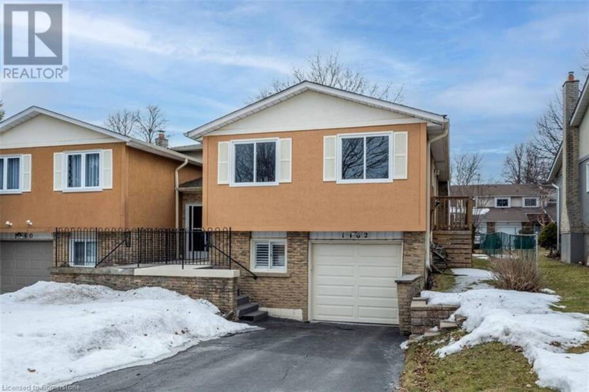 1462 PADDINGTON Court Burlington