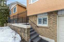 1462 PADDINGTON Court Burlington