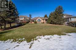 110 JEROME PARK Drive Dundas