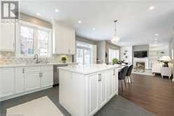 1185 LINDENROCK Drive Oakville