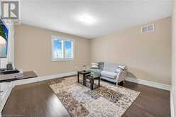 15 SILVER MAPLE Drive Ancaster