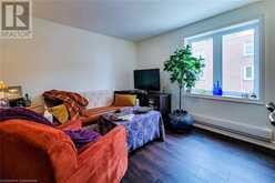 1347 LAKESHORE Road Unit# 37 Burlington