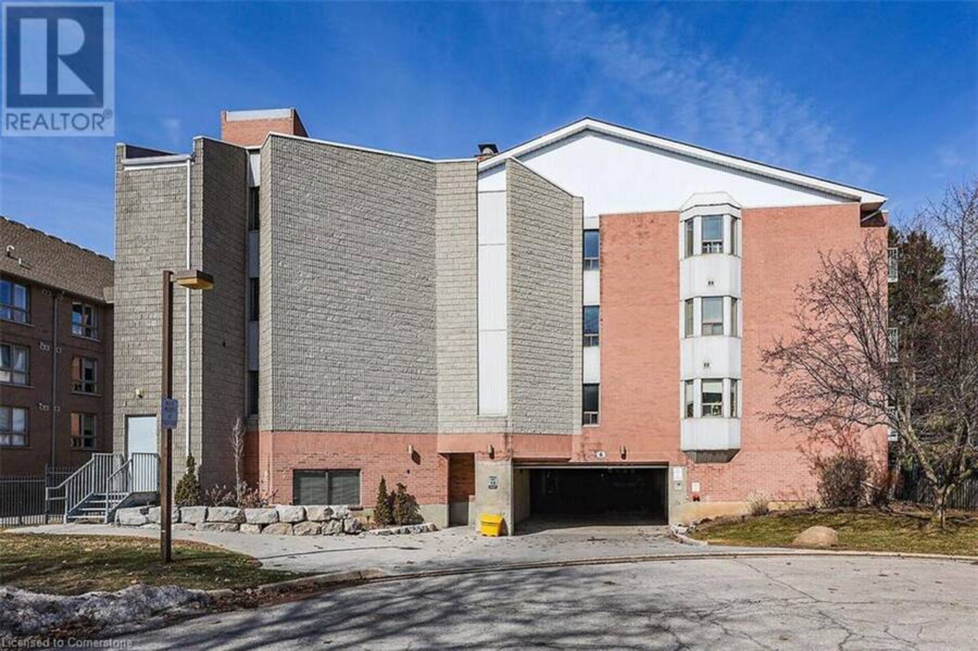 6 NIAGARA Street Unit# 302 Grimsby