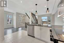 1404 COURTLEIGH Trail Oakville