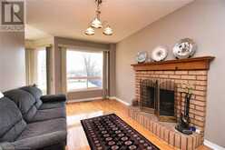 5197 CHAMPLAIN Trail Mississauga