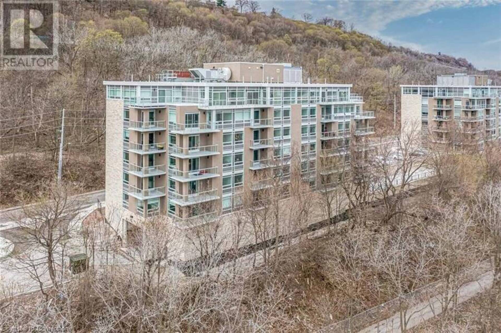 479 CHARLTON Avenue E Unit# 302 Hamilton