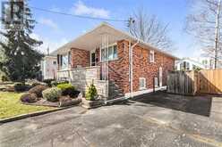 176 WALTER Avenue S Hamilton