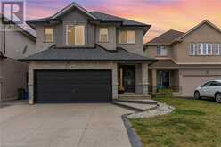 96 STONEGLEN Way Mount Hope