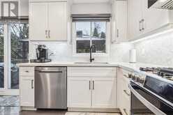 6525 WARBLER Lane Mississauga