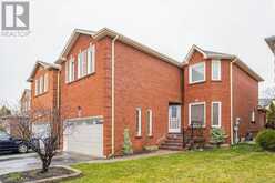 6525 WARBLER Lane Mississauga