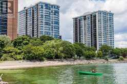 2180 MARINE Drive Unit# 1704 Oakville