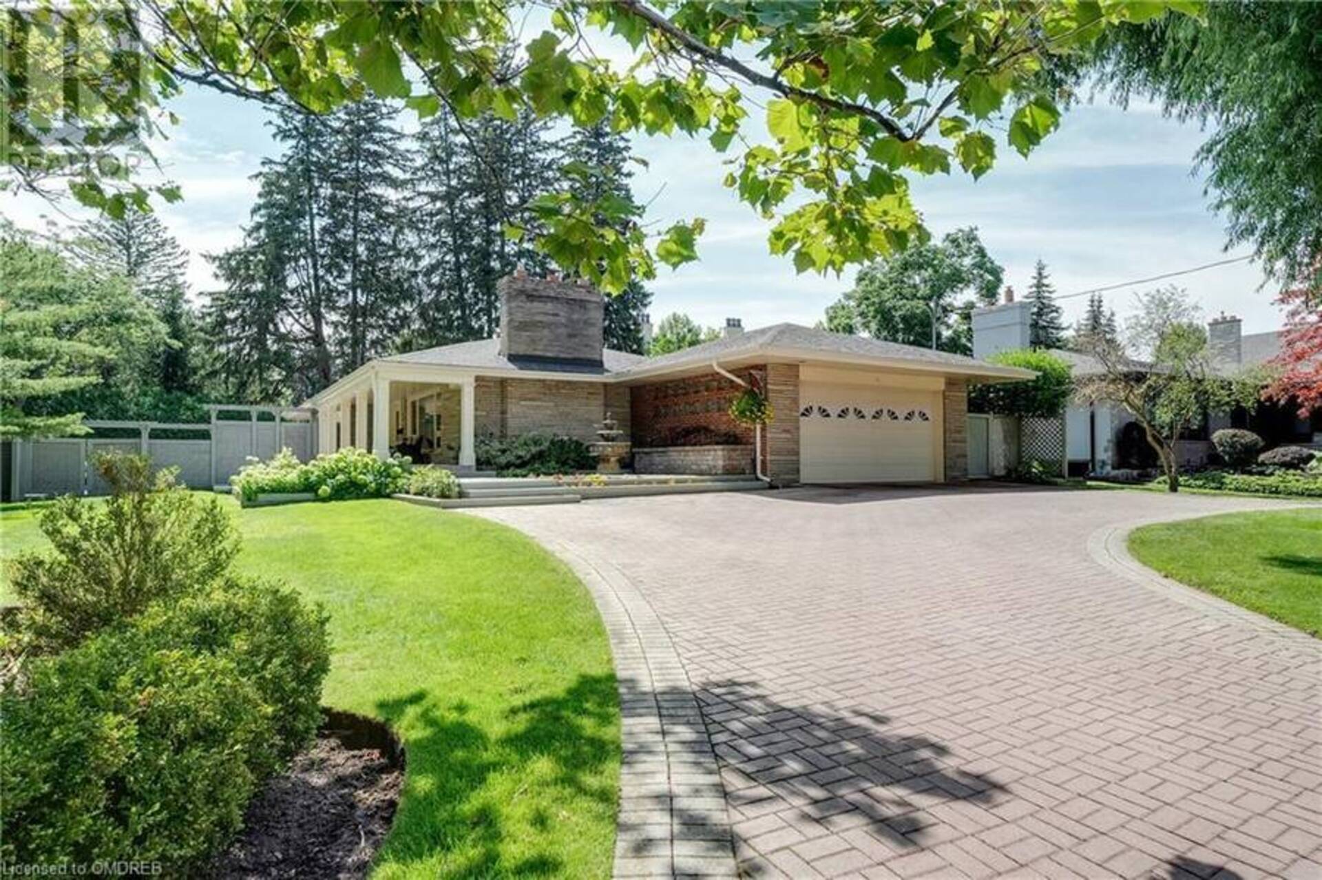 1123 LAKESHORE Road E Oakville