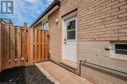 23 REGIS Court Hamilton