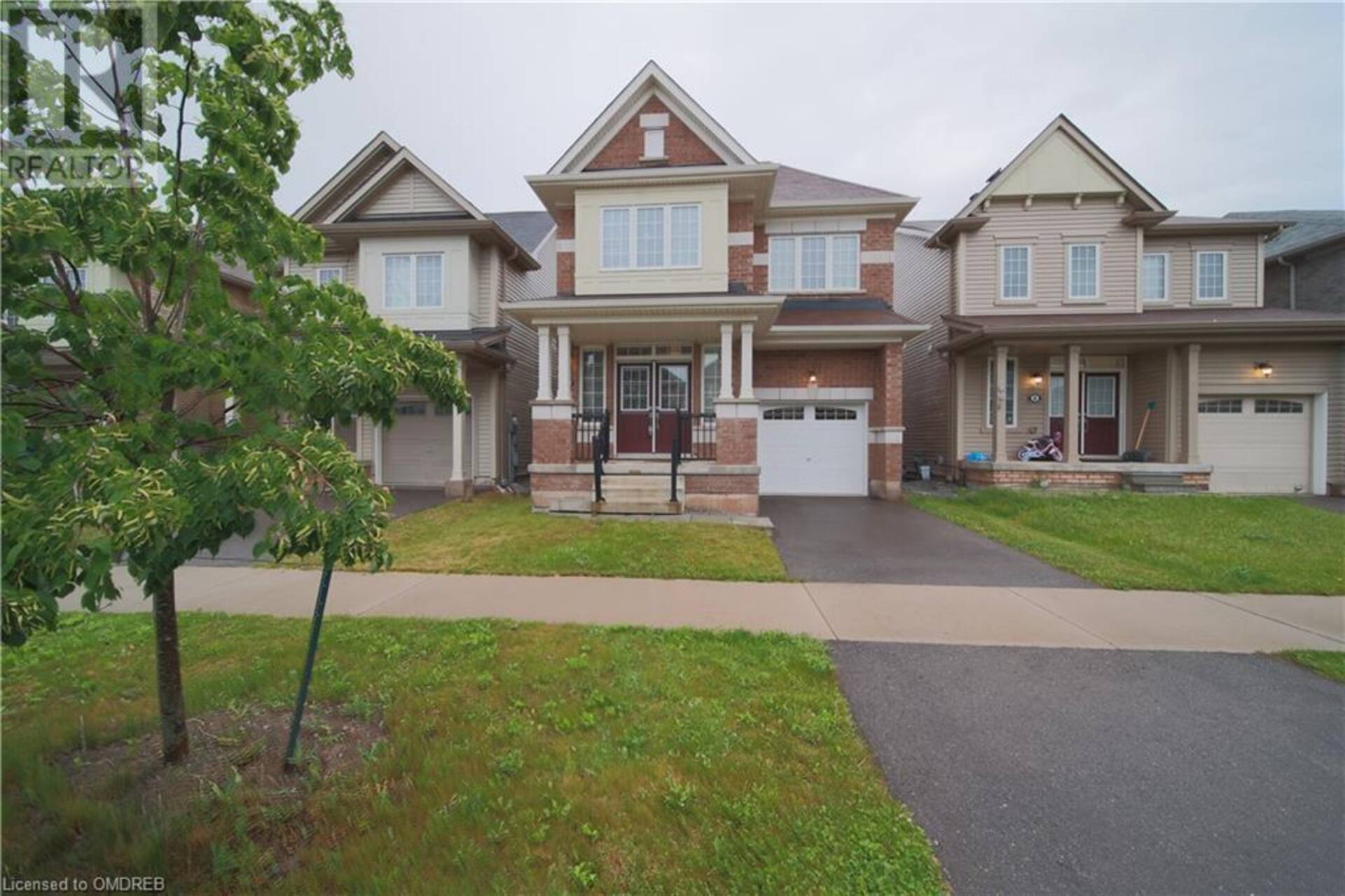 6 LEGACY LANE Thorold